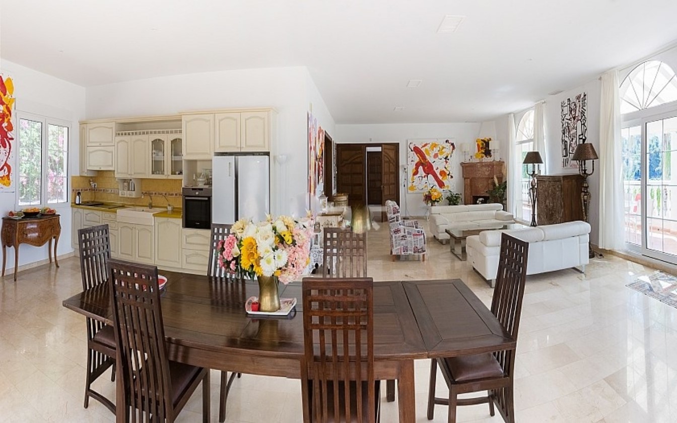 GRAN VILLA EN VENTA EN FINESTART