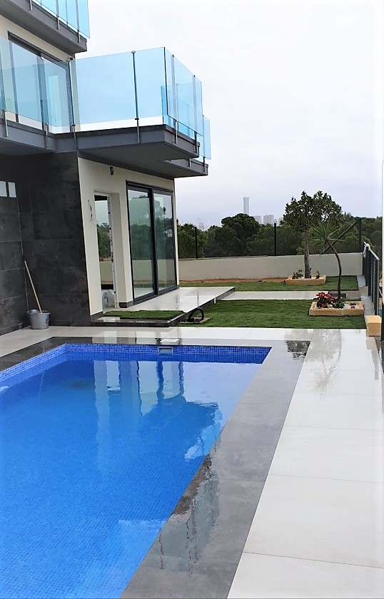 NUEVAS VILLAS EN VENTA EN FINESTRAT