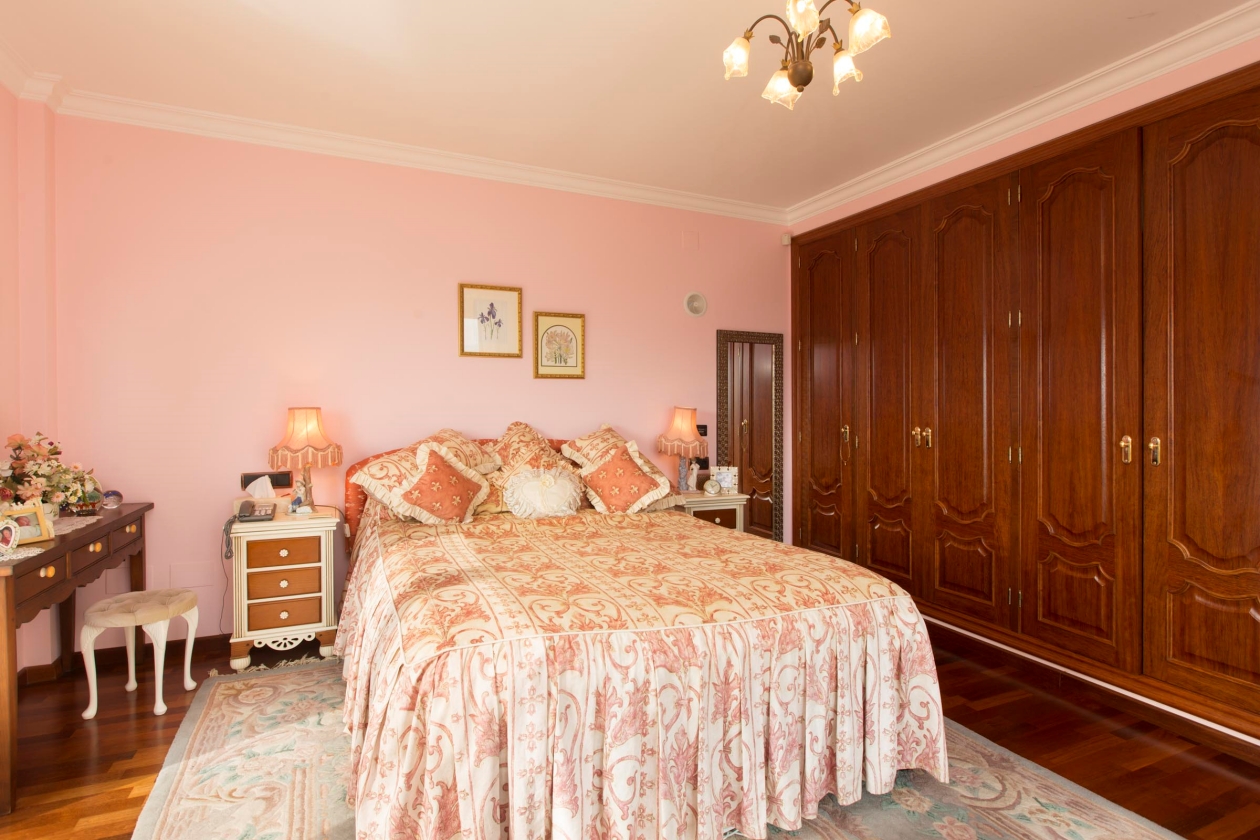 CHALET DE LUJO EN VENTA EN ALFAZ DEL PI