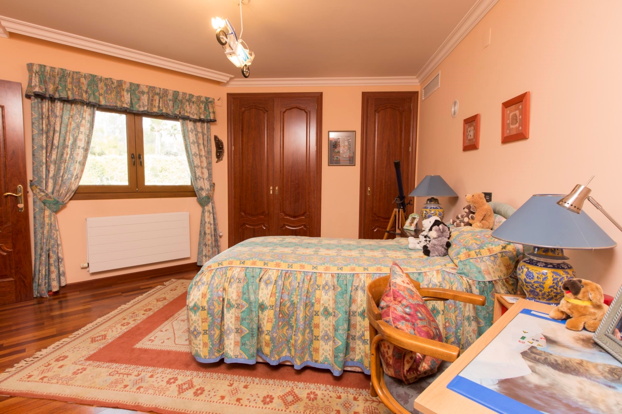 CHALET DE LUJO EN VENTA EN ALFAZ DEL PI