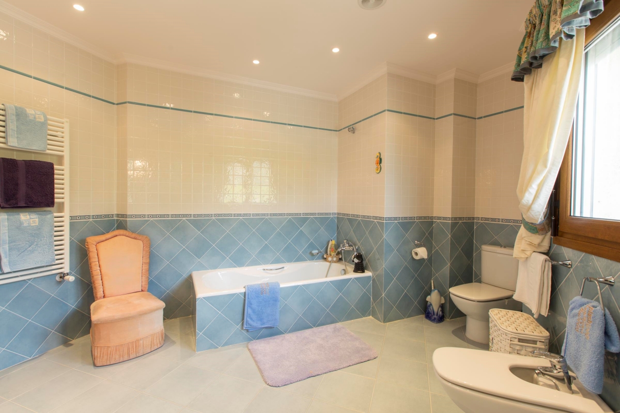 CHALET DE LUJO EN VENTA EN ALFAZ DEL PI