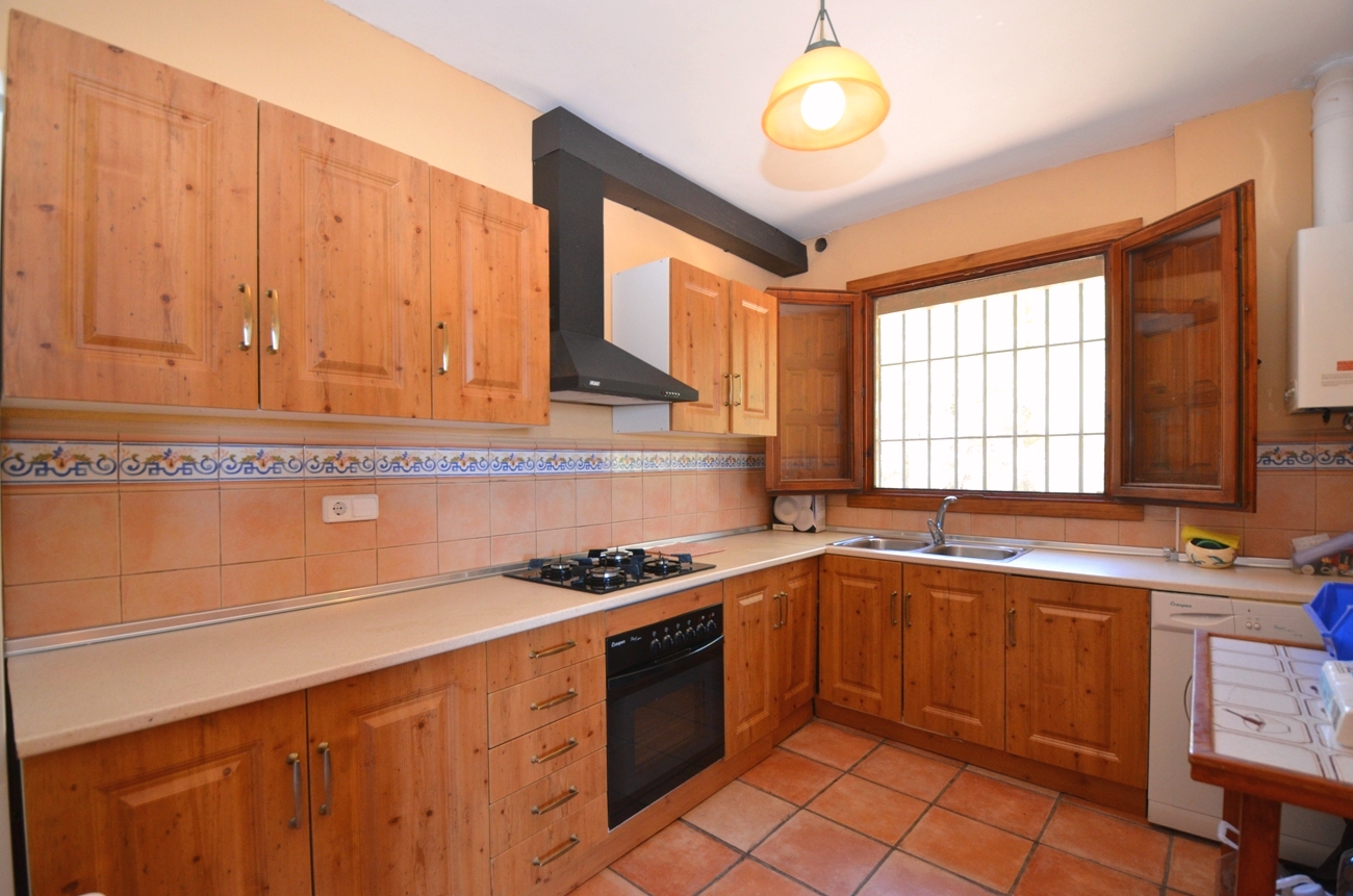 VILLA EN VENTA EN POLOP