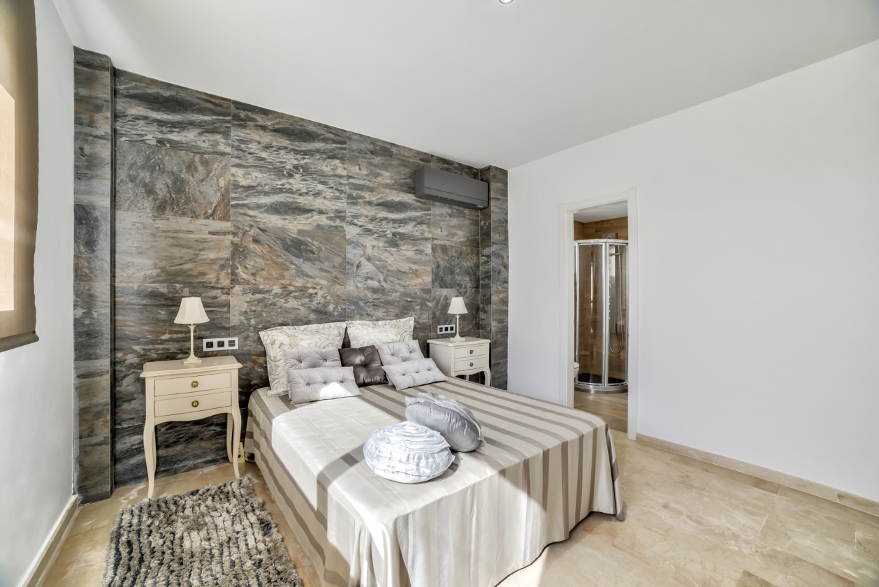 MODERNA VILLA BIEN UBICADA EN VENTA EN ALTEA