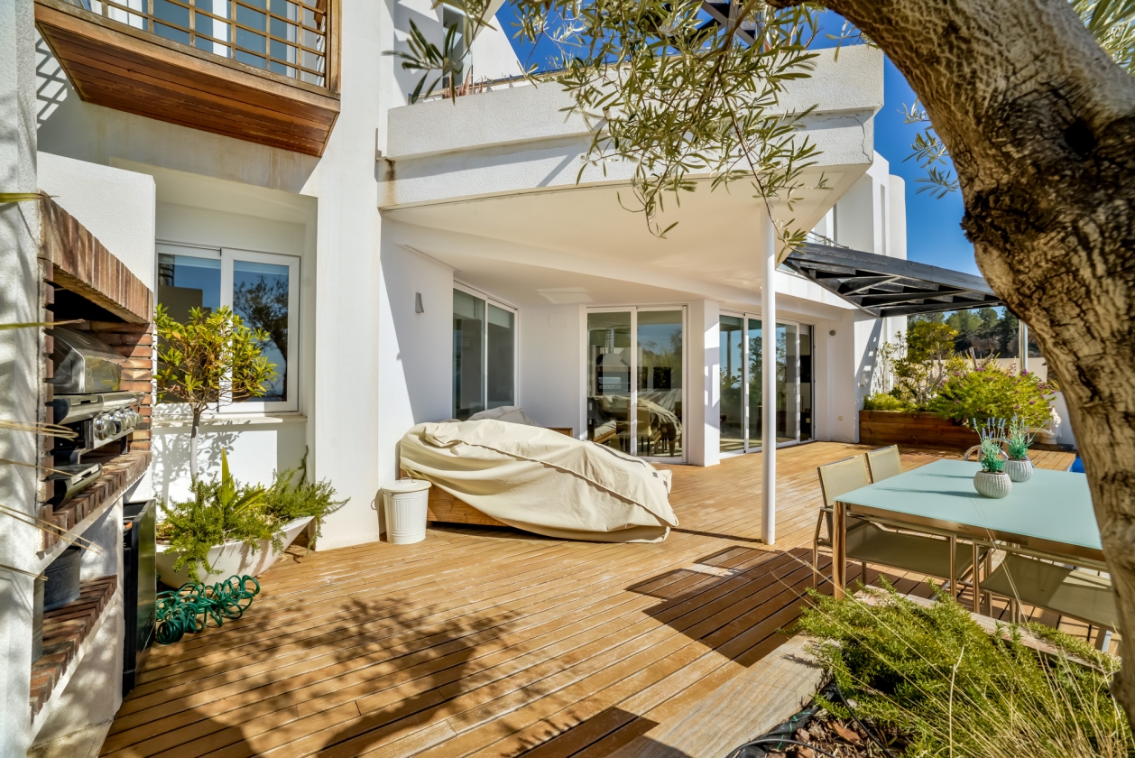 MODERNA VILLA BIEN UBICADA EN VENTA EN ALTEA