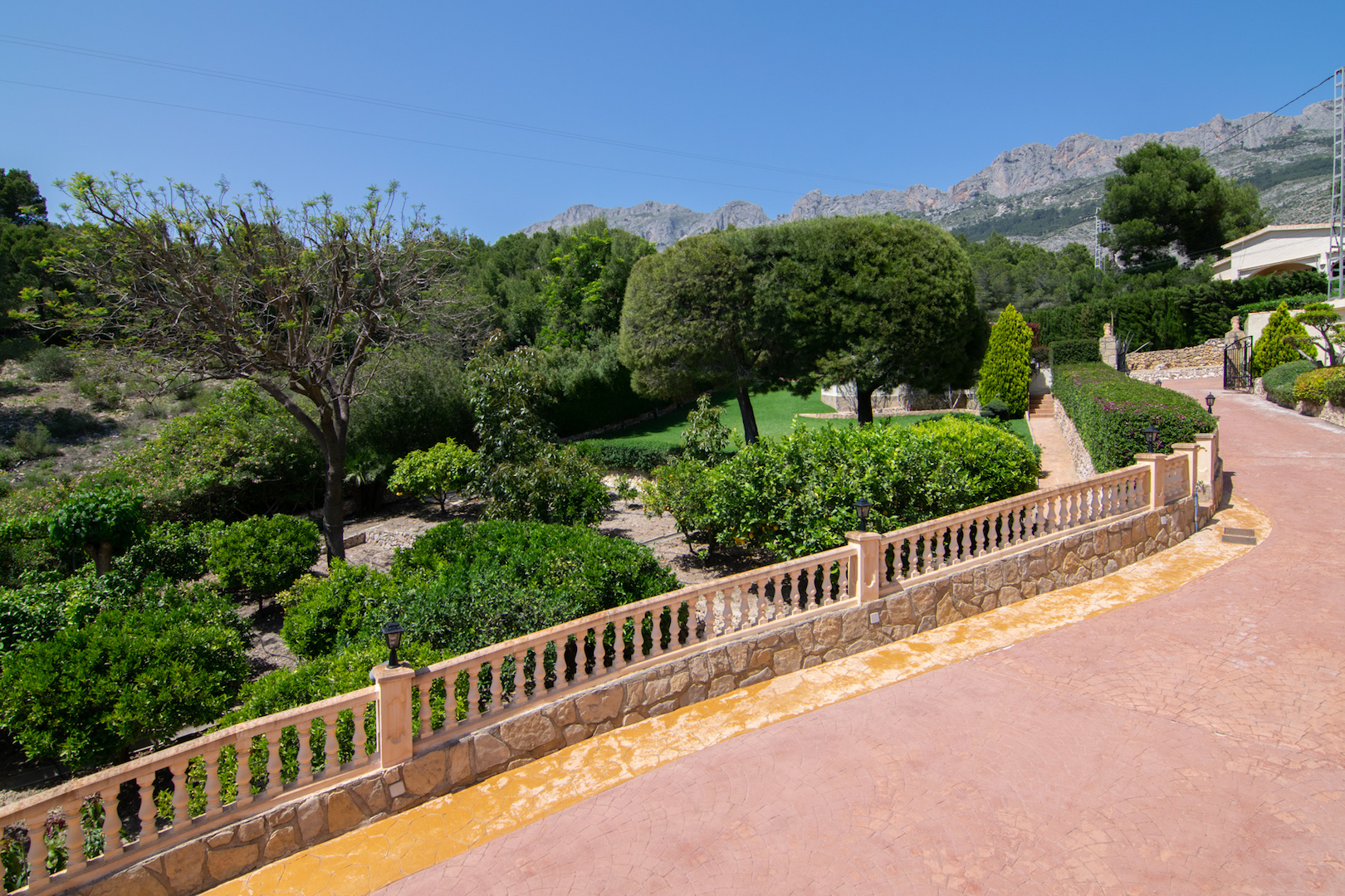 VILLA EN VENTA EN ALTEA LA VELLA