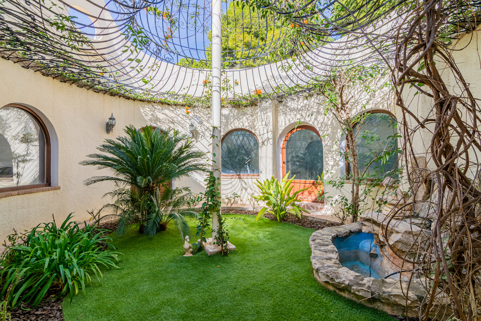 GRANDE VILLA À VENDRE À ALTEA LA VELLA