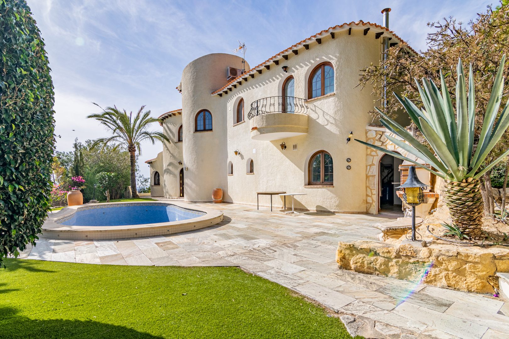 GRANDE VILLA À VENDRE À ALTEA LA VELLA