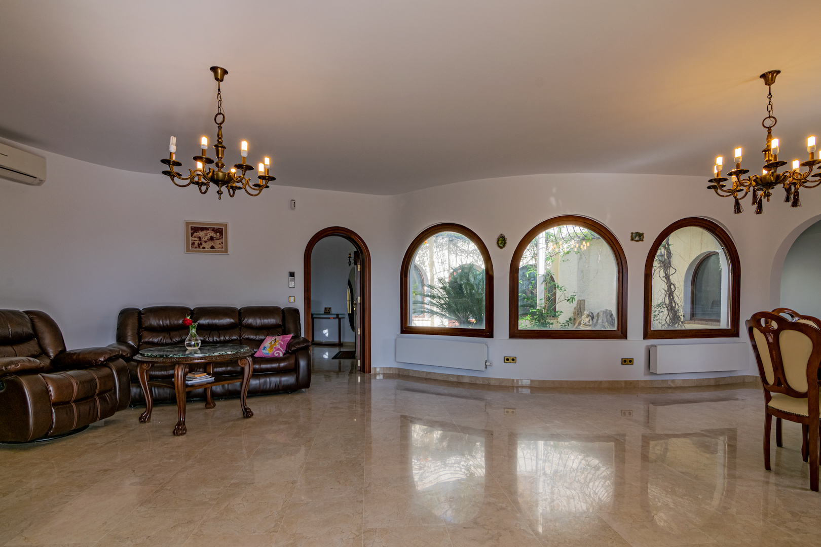GRANDE VILLA À VENDRE À ALTEA LA VELLA