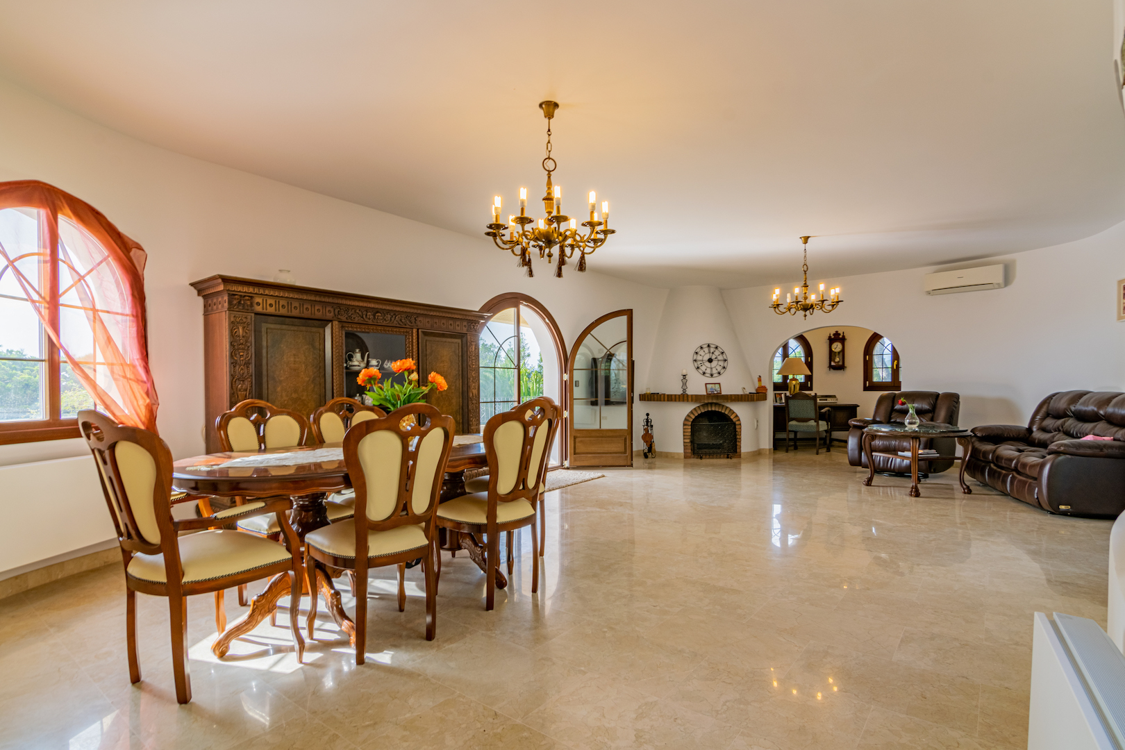 GRANDE VILLA À VENDRE À ALTEA LA VELLA
