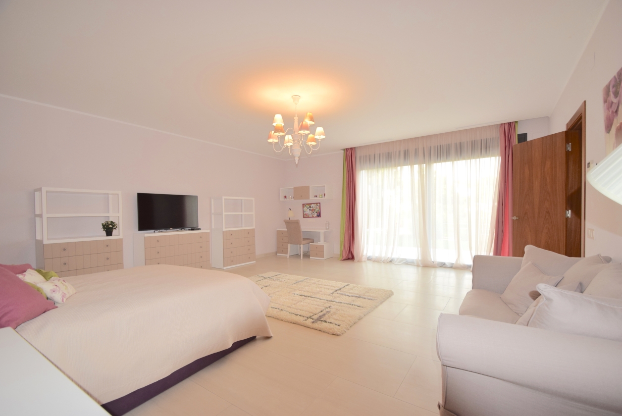 VILLA DE LUJO CON VISTAS PANORAMICAS MAR Y MONTAÑA EN ALTEA