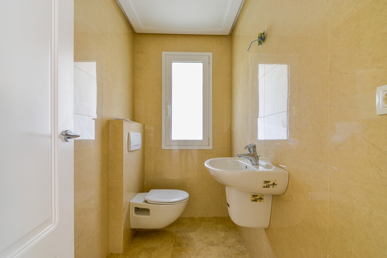 GRAN APARTAMENTO CON VISTAS AL MAR  EN VENTA EN ALTEA