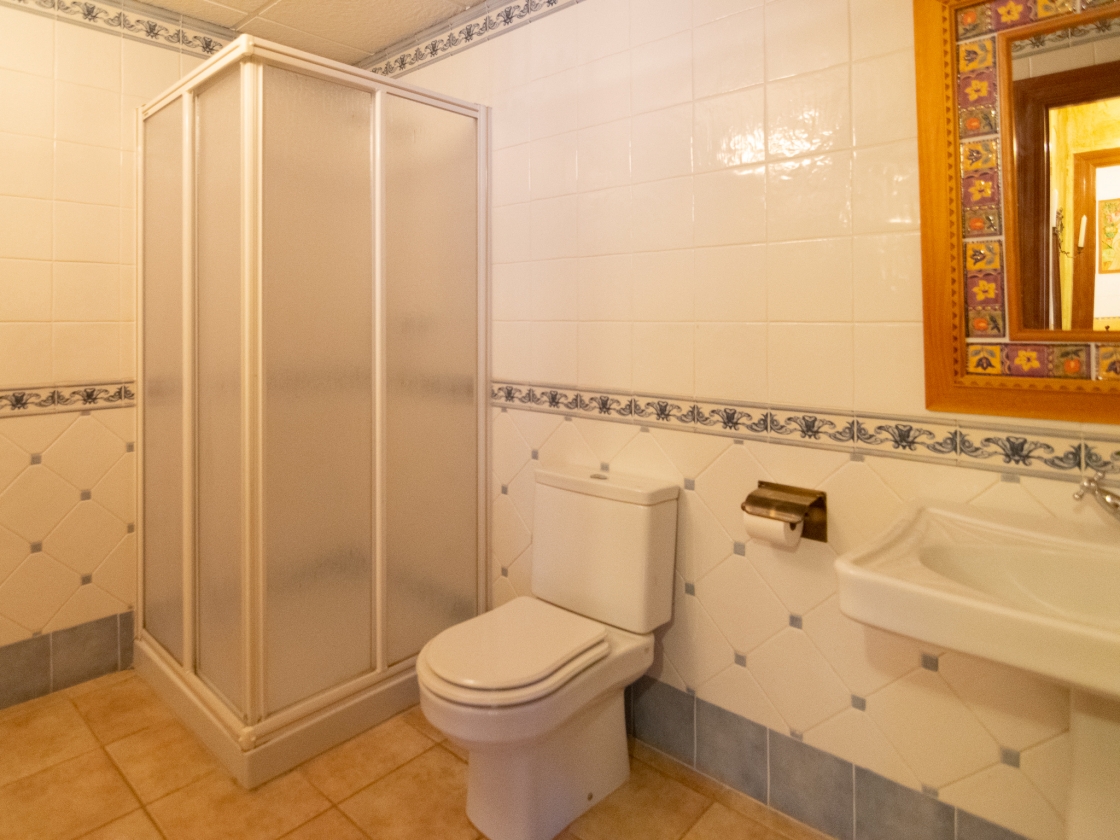 VILLA MIT PERFEKTER AUSSICHT ZUM VERKAUF IN LA NUCIA