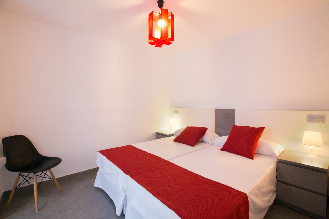 GRAN VILLA PAREADA EN VENTA EN ALBIR