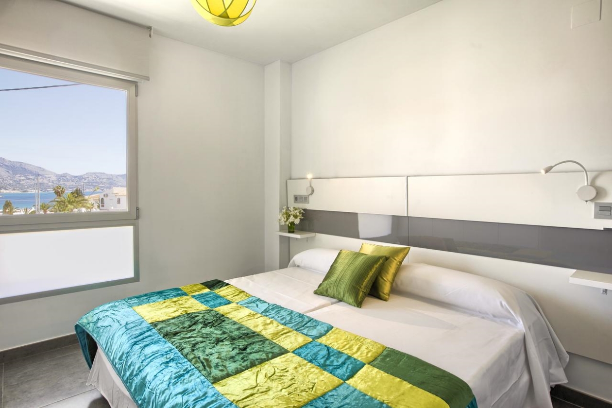 GRAN VILLA PAREADA EN VENTA EN ALBIR