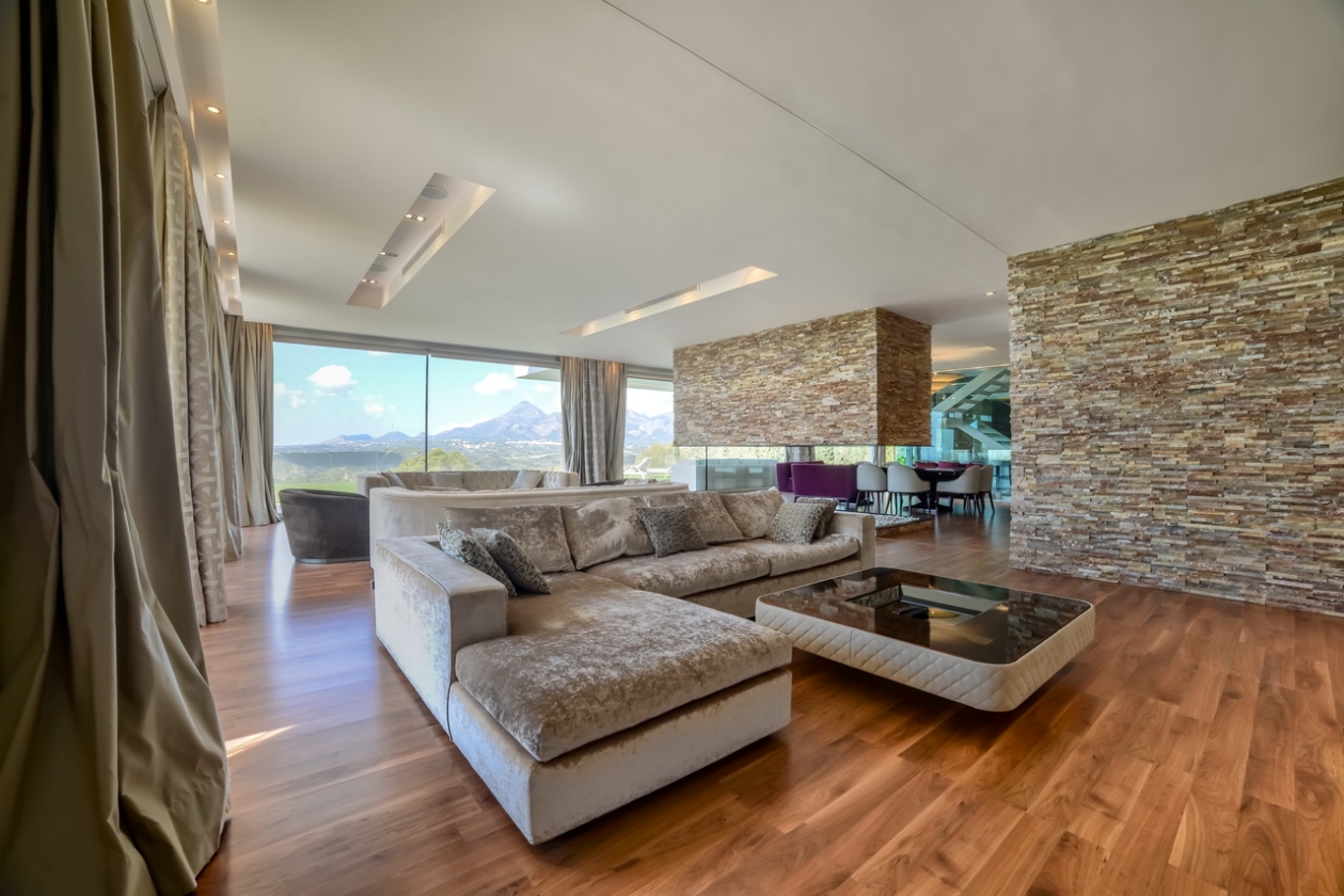 BESONDERE VILLA ZUM VERKAUF IN ALTEA