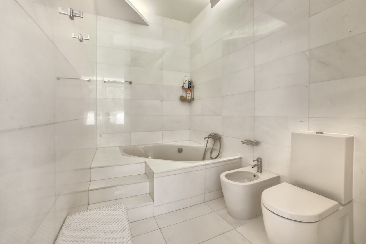 BESONDERE VILLA ZUM VERKAUF IN ALTEA