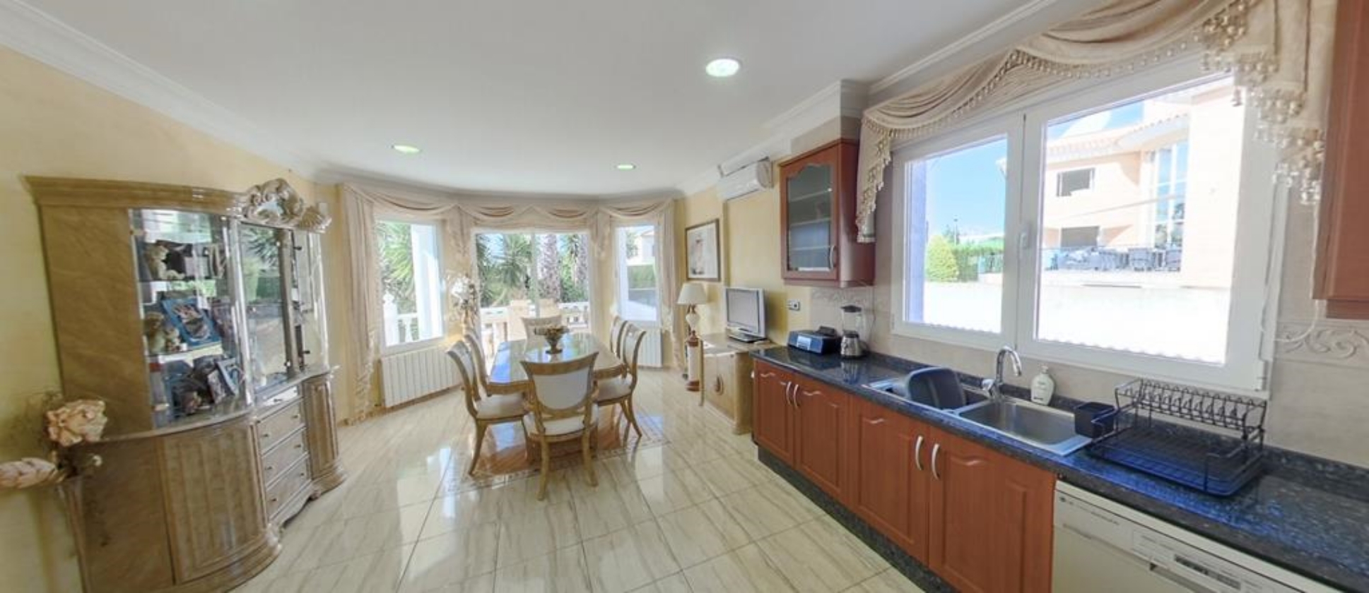 Gran chalet independiente de lujo en venta en Alfaz del Pi