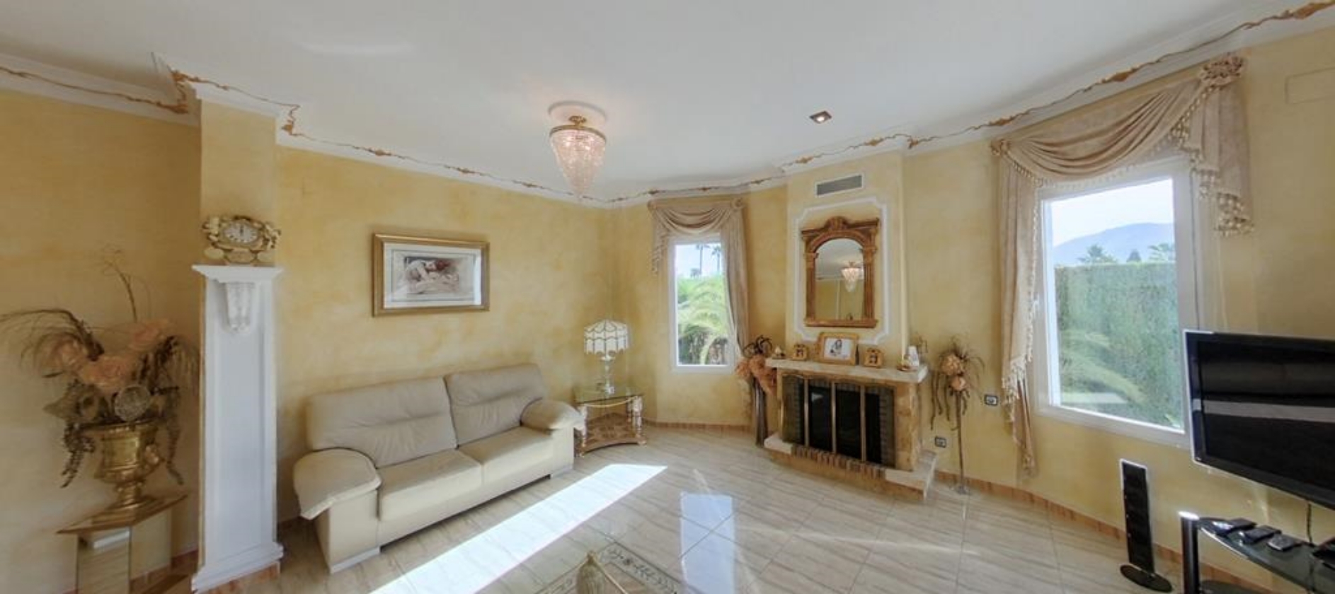 Gran chalet independiente de lujo en venta en Alfaz del Pi