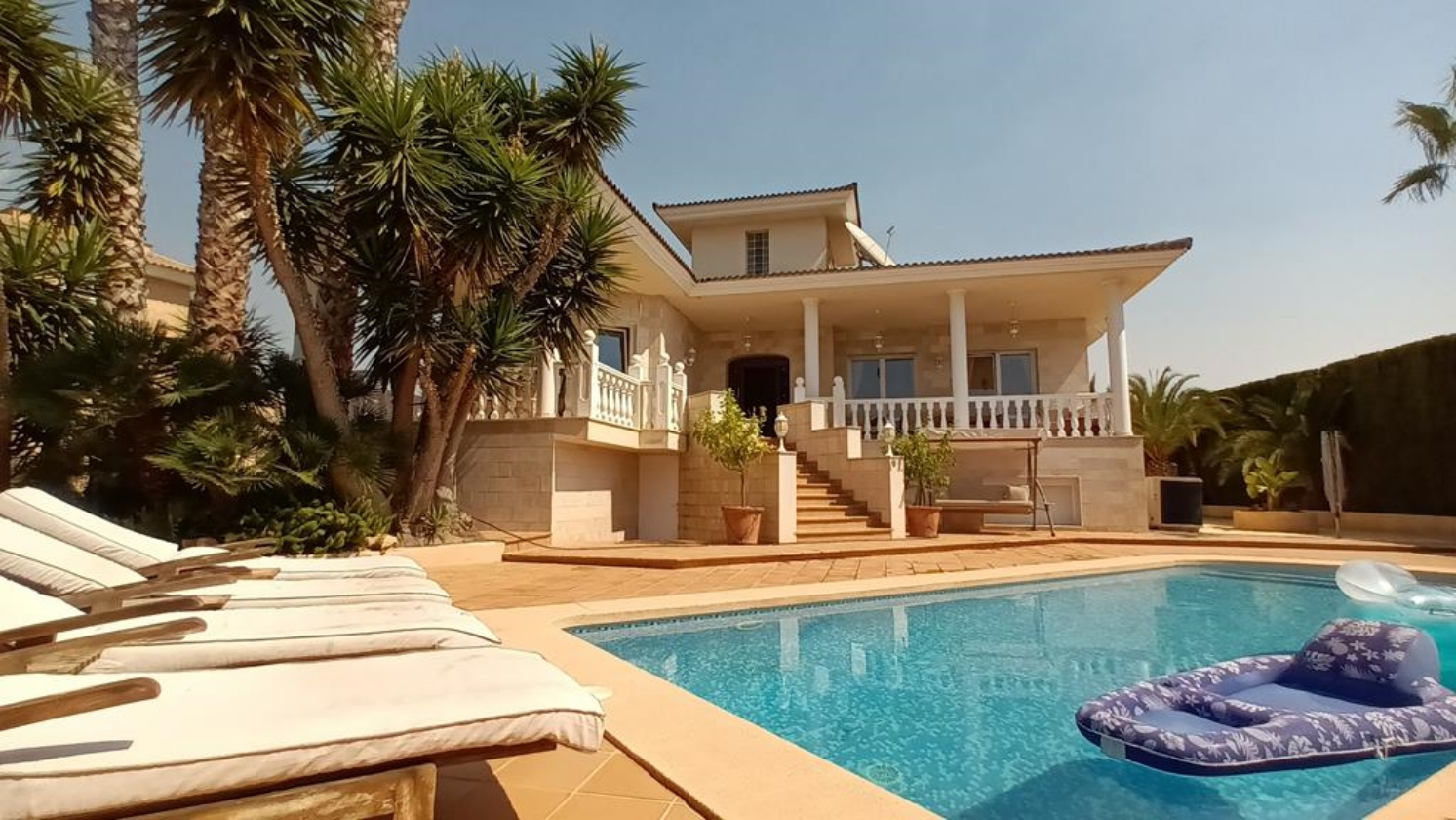 Gran chalet independiente de lujo en venta en Alfaz del Pi