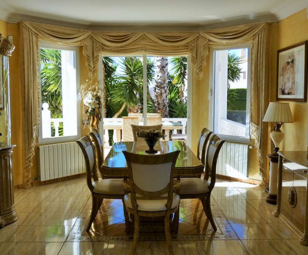 Gran chalet independiente de lujo en venta en Alfaz del Pi