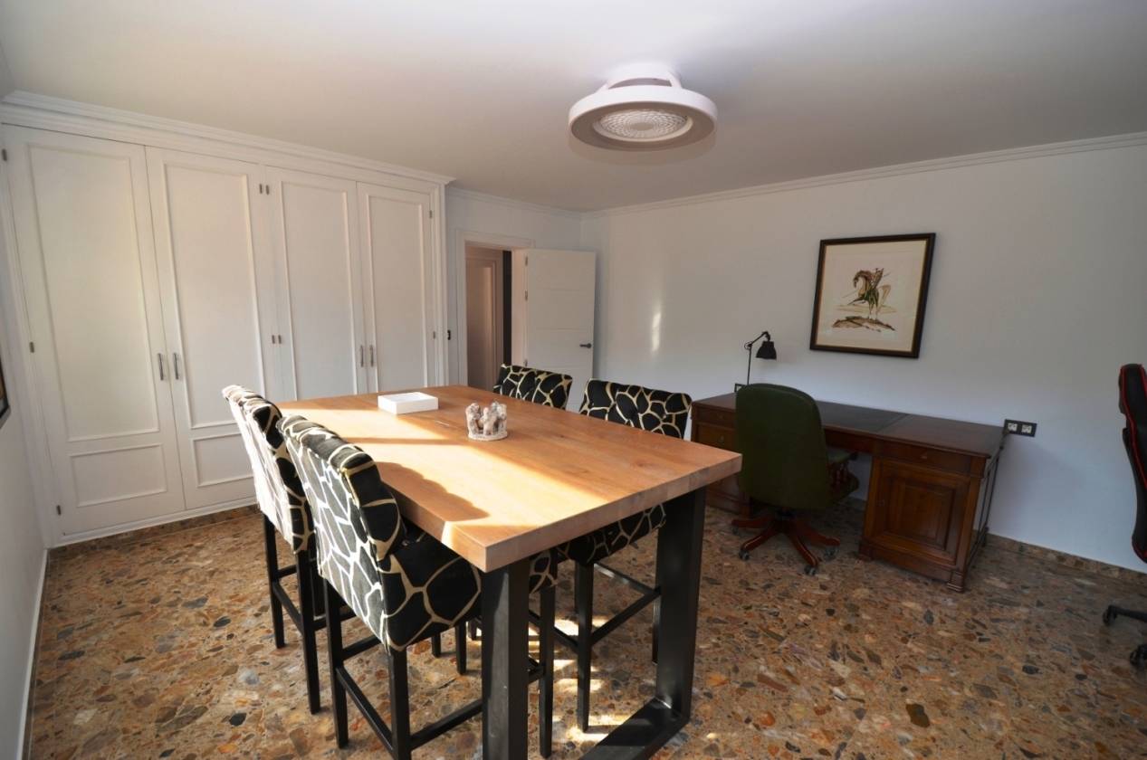 Hermosa Villa Rustica  en venta en Alfaz del pi