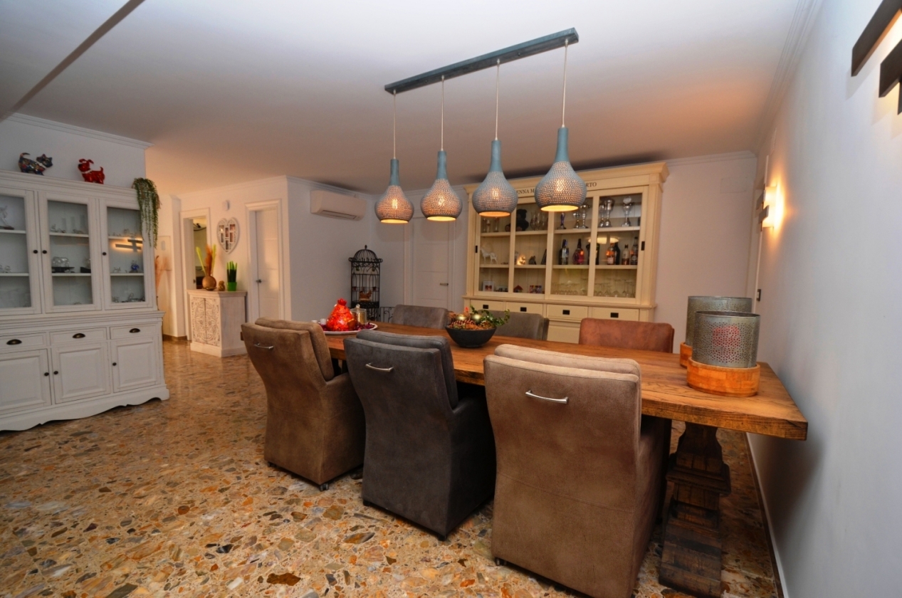 Hermosa Villa Rustica  en venta en Alfaz del pi