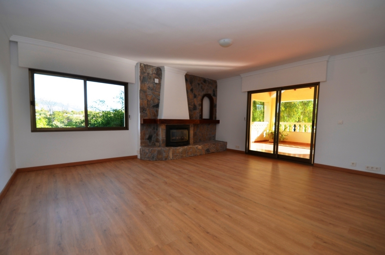 Hermosa Villa Rustica  en venta en Alfaz del pi