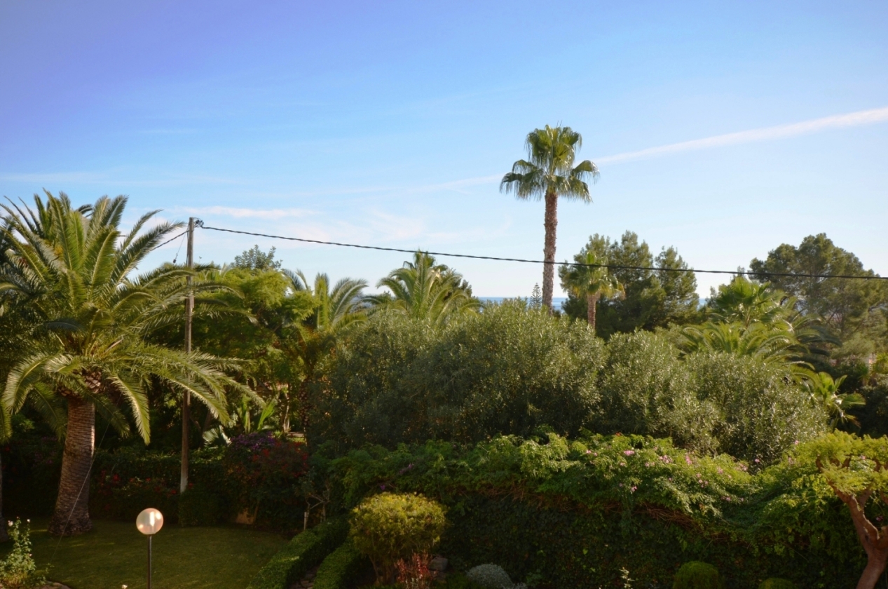 Hermosa Villa Rustica  en venta en Alfaz del pi
