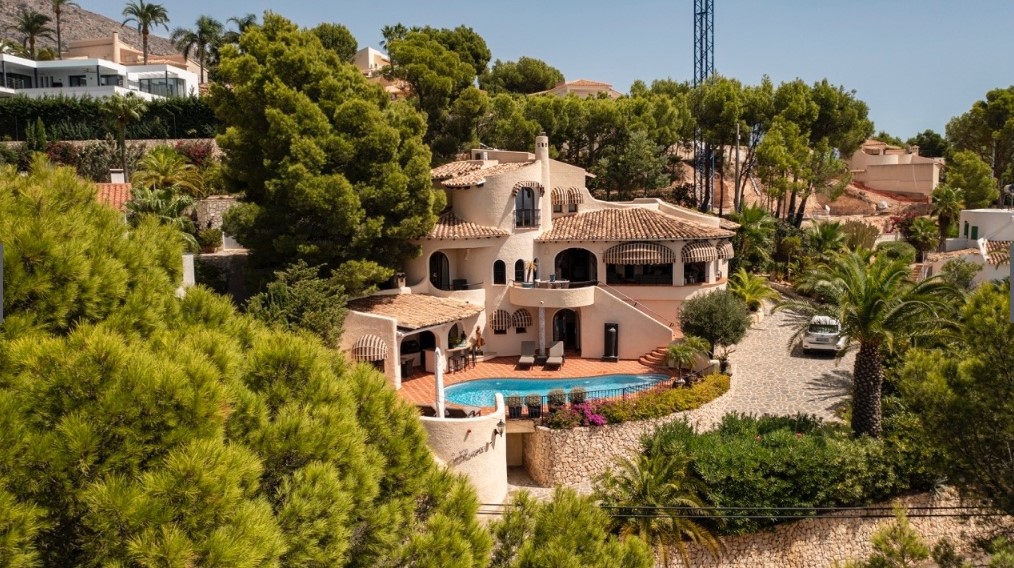 GRANDE VILLA MÉDITERRANÉENNE À VENDRE À ALTEA