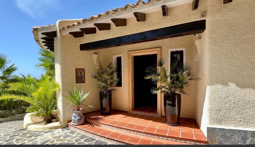 GRANDE VILLA MÉDITERRANÉENNE À VENDRE À ALTEA