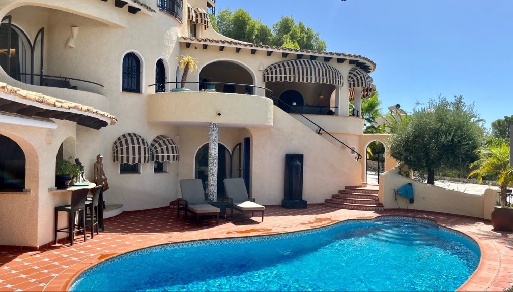 GRANDE VILLA MÉDITERRANÉENNE À VENDRE À ALTEA