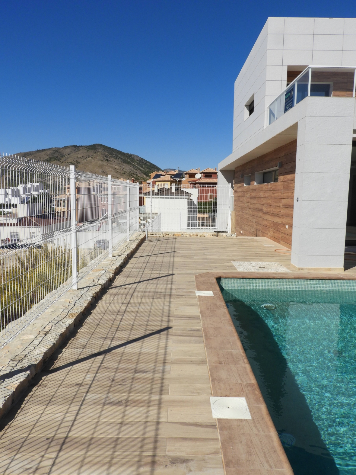 VILLA MODERNA EN VENTA EN FINESTRAT
