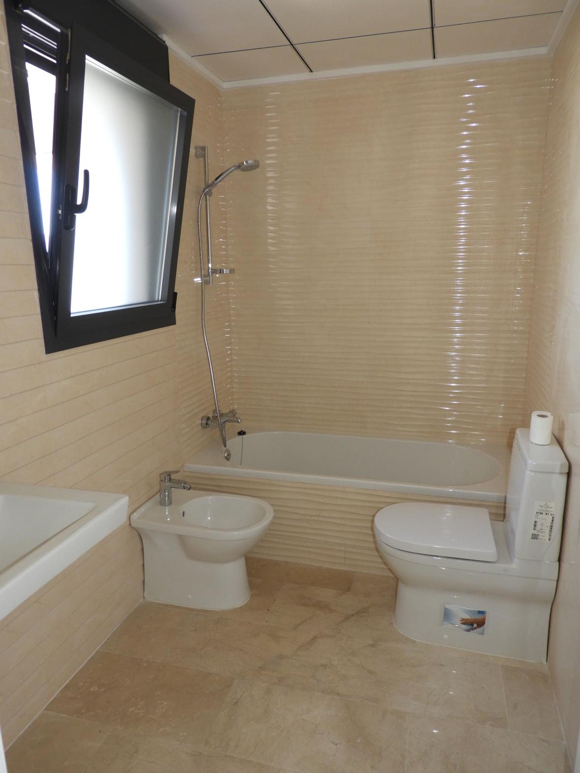 VILLA MODERNA EN VENTA EN FINESTRAT