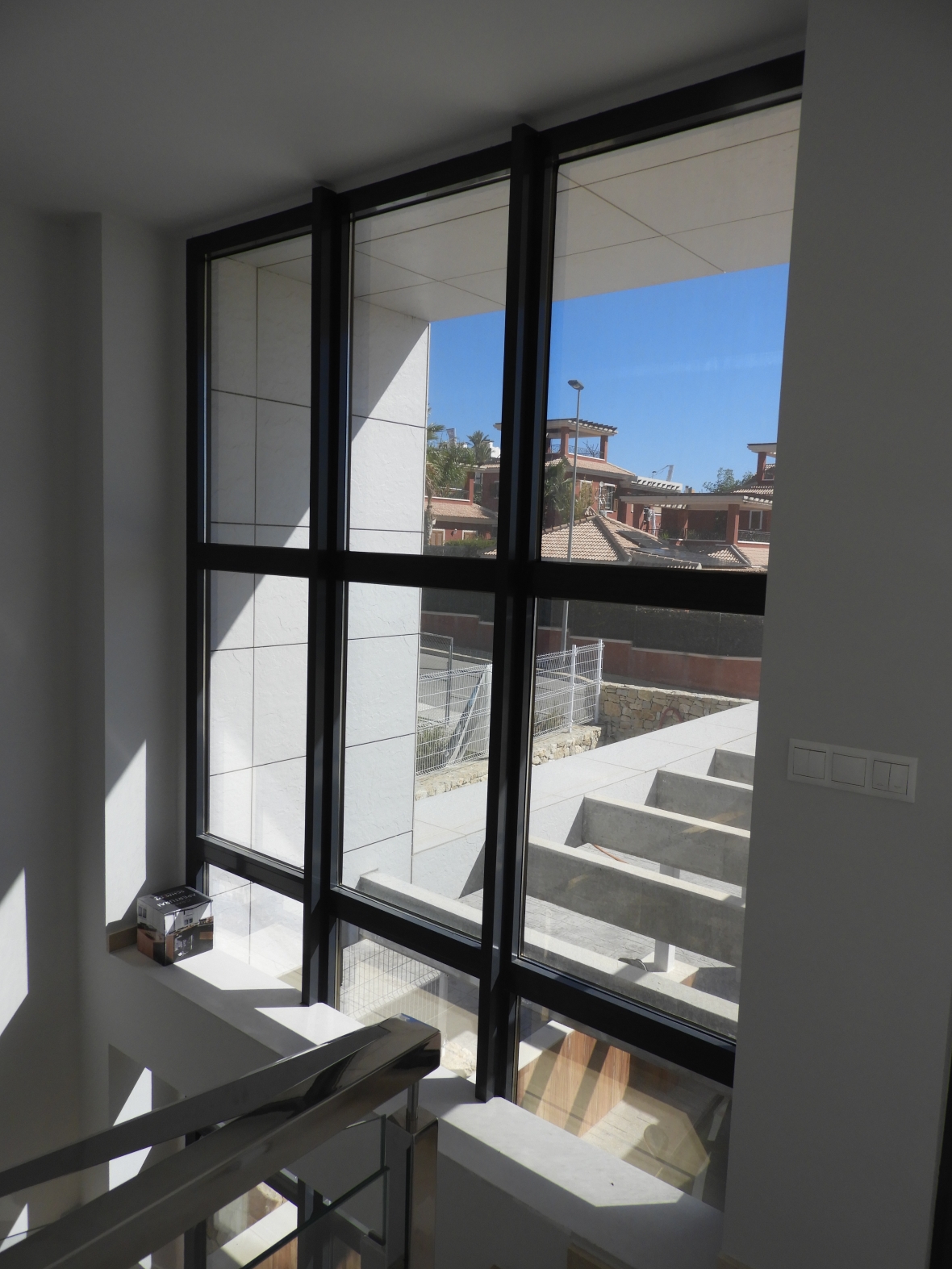 VILLA MODERNA EN VENTA EN FINESTRAT