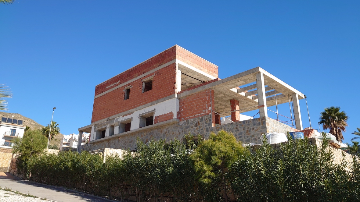 VILLA MODERNA EN VENTA EN FINESTRAT