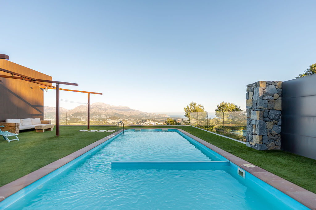 Esplendida villa en venta  en Polop de la Marina