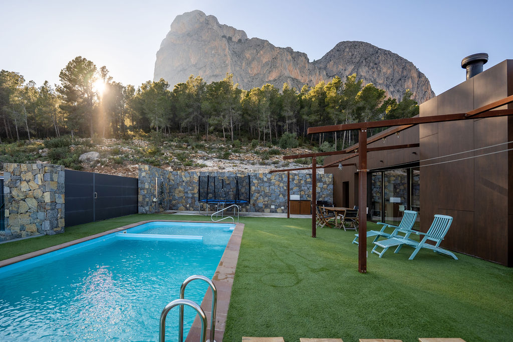 Esplendida villa en venta  en Polop de la Marina