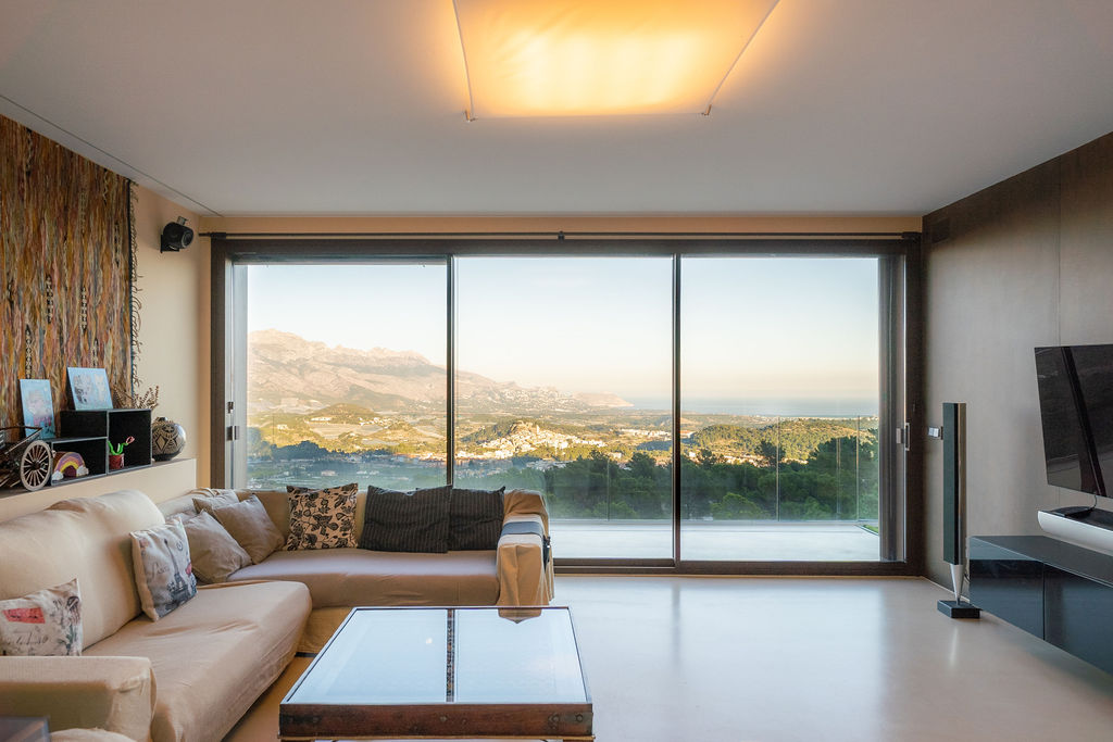 Esplendida villa en venta  en Polop de la Marina