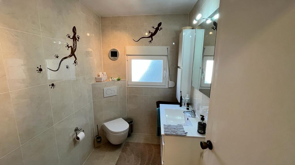 VILLA FOR SALE IN ALBIR