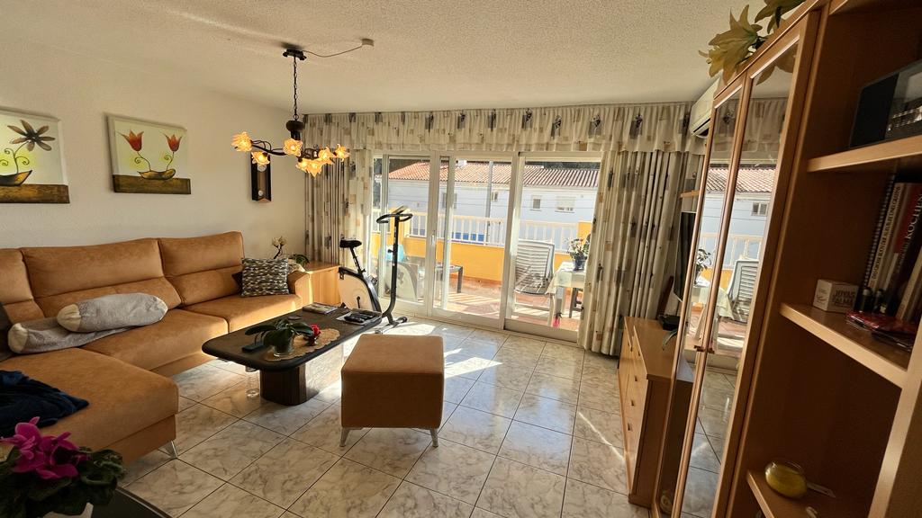 VILLA FOR SALE IN ALBIR