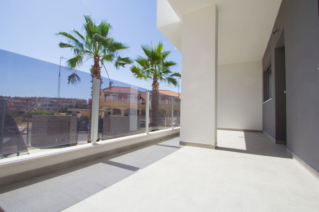 APARTAMENTOS MODERNOS EN VENTA EN ORIHUELA