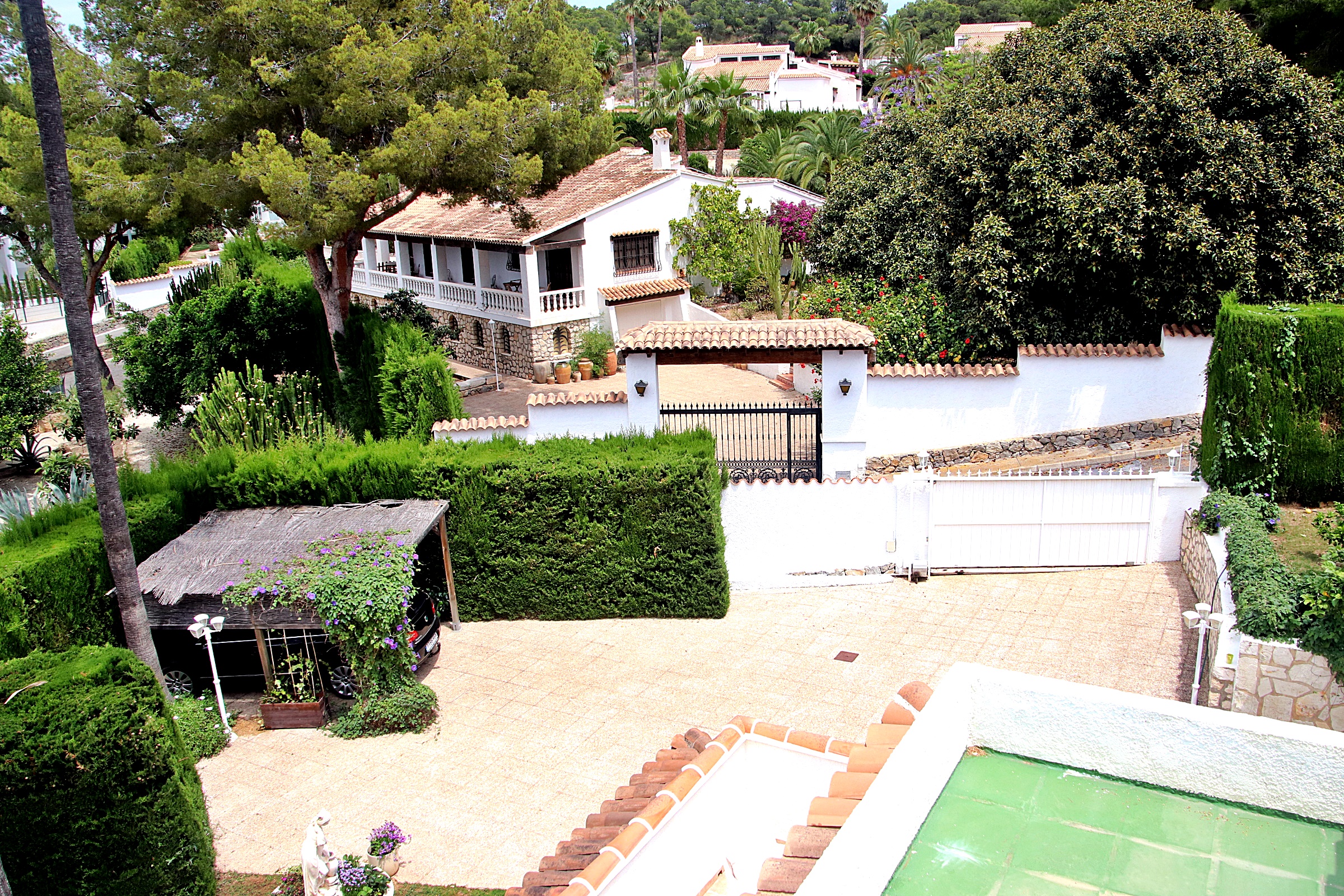 Large villa for sale in EL Albir