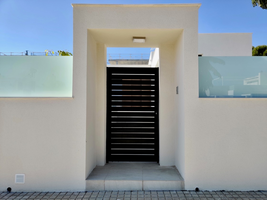VILLAS MODERNAS  EN VENTA EN POLOP