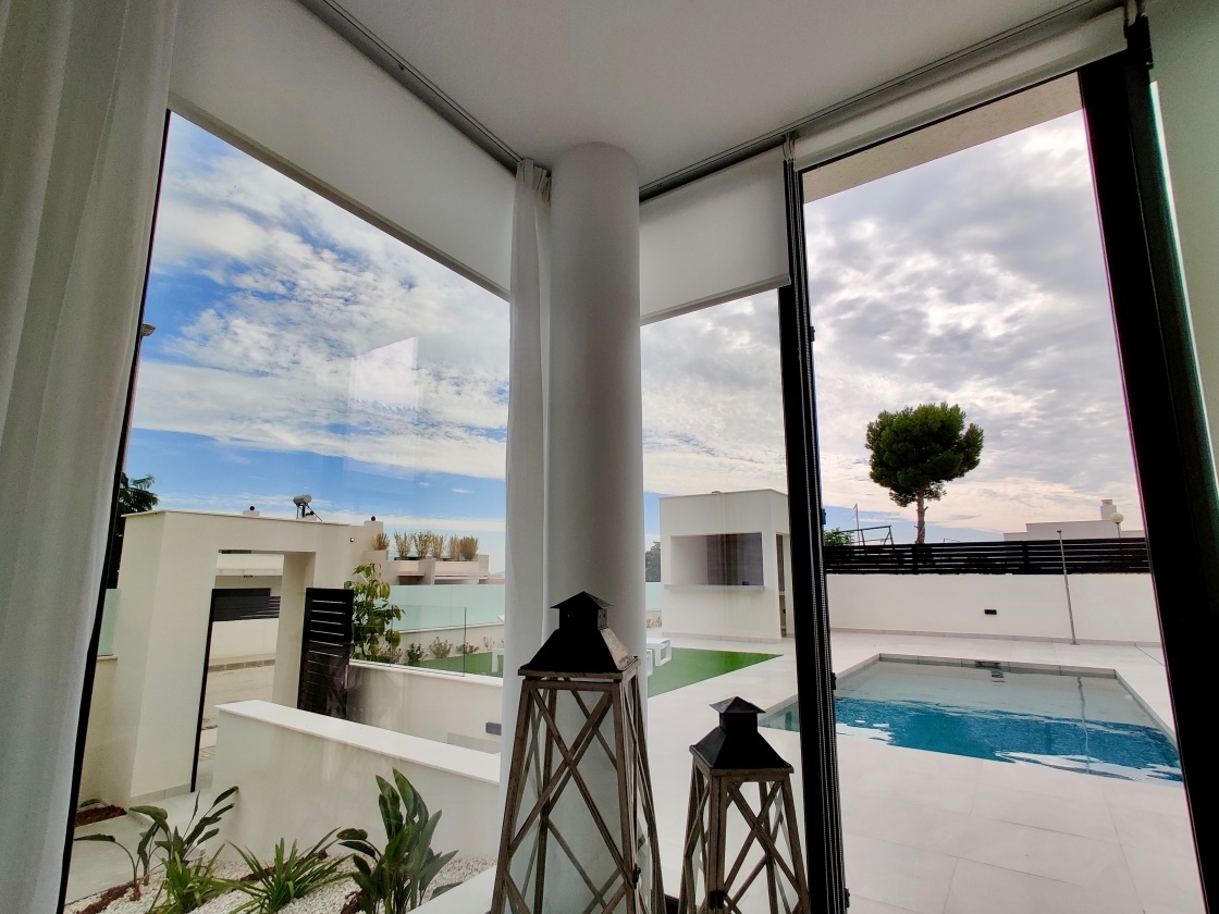 VILLAS MODERNAS  EN VENTA EN POLOP