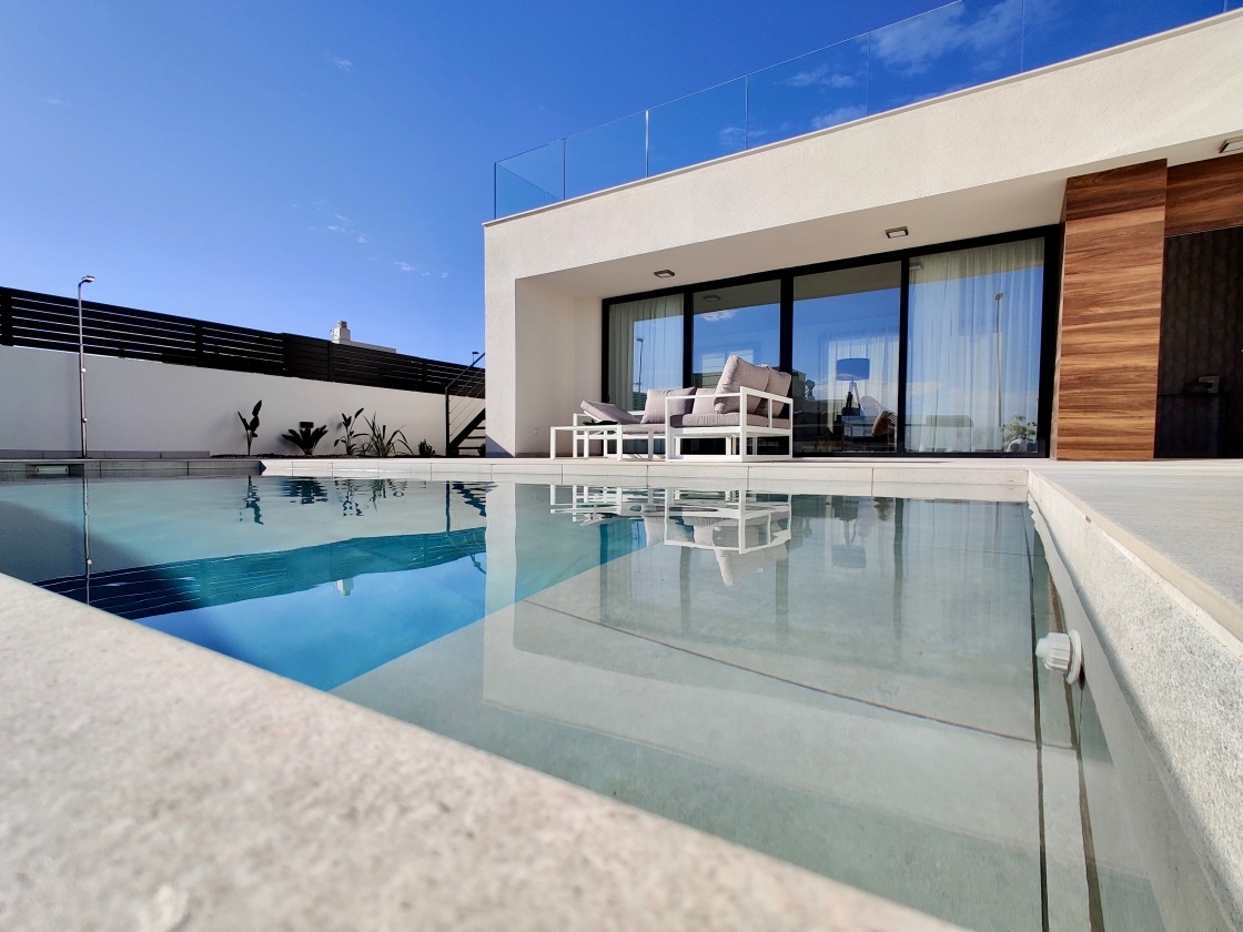 VILLAS MODERNAS  EN VENTA EN POLOP