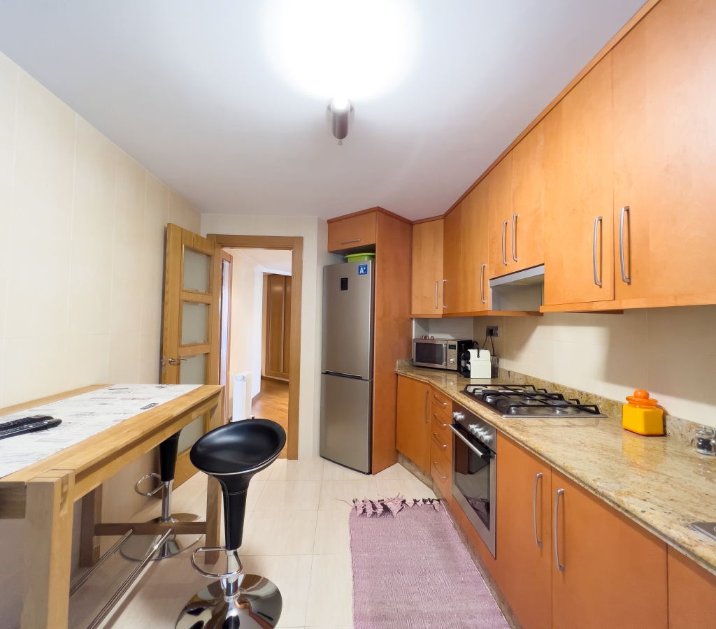 AMPLIO APARTAMENTO EN VENTA EN ALTEA PLAYA