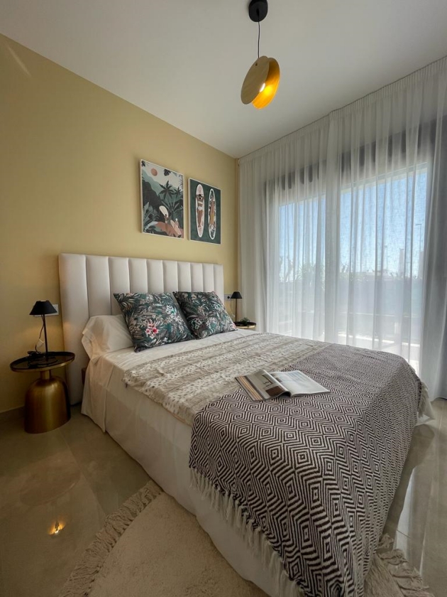 WOONCOMPLEX TE KOOP MET LUXE APPARTEMENTEN EN PENTHOUSES