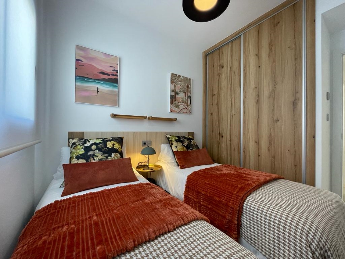 WOONCOMPLEX TE KOOP MET LUXE APPARTEMENTEN EN PENTHOUSES