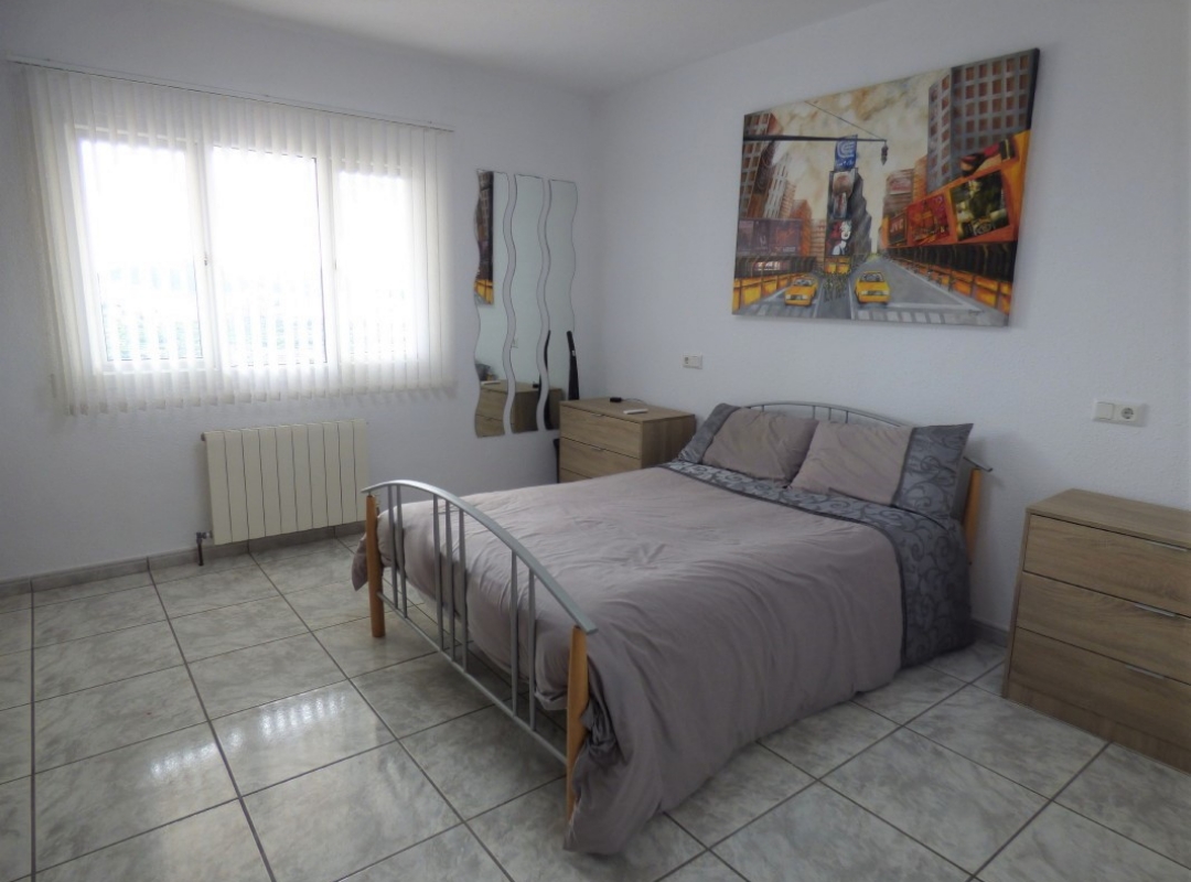 VILLA CON VISTAS EN VENTA EN POLOP