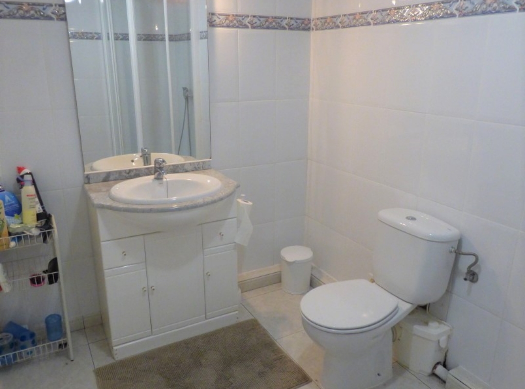VILLA CON VISTAS EN VENTA EN POLOP